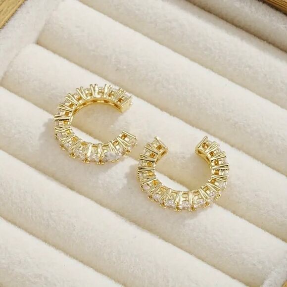 Ear Cuffs, Women's Earrings, 2 pieces with shiny rhinestones Silver or Gold Tone - Picture 4 of 8